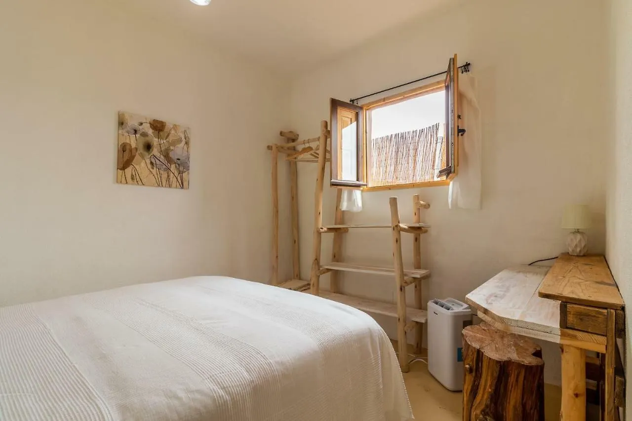 度假居 Santa Maria de Guia de Gran CanariaFlatguest Charming House + Pool + Terrace + Views别墅