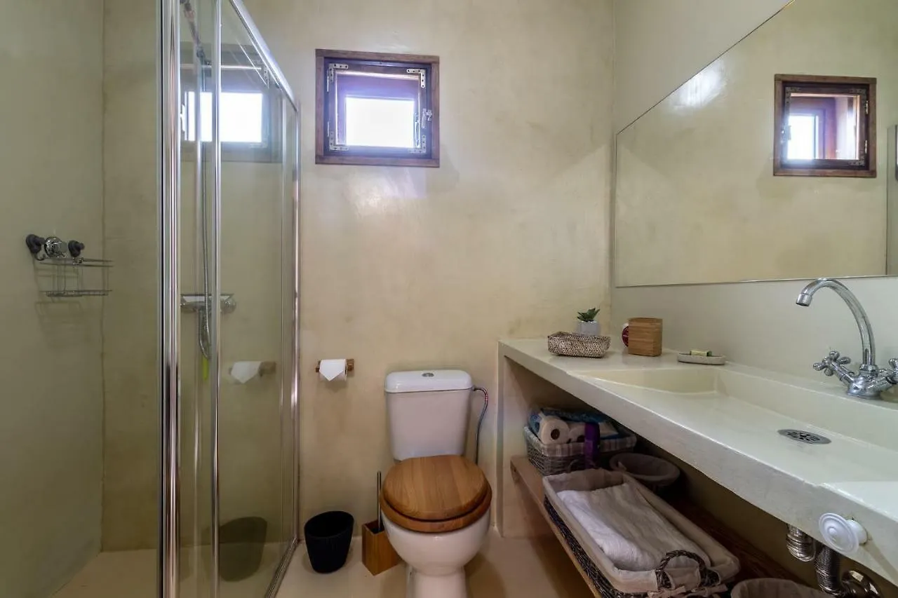 Santa Maria de Guia de Gran CanariaFlatguest Charming House + Pool + Terrace + Views别墅 Santa Maria de Guia de Gran Canaria